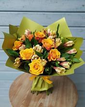 Букет цветов из:  Альстромерии и Розы в Поныри