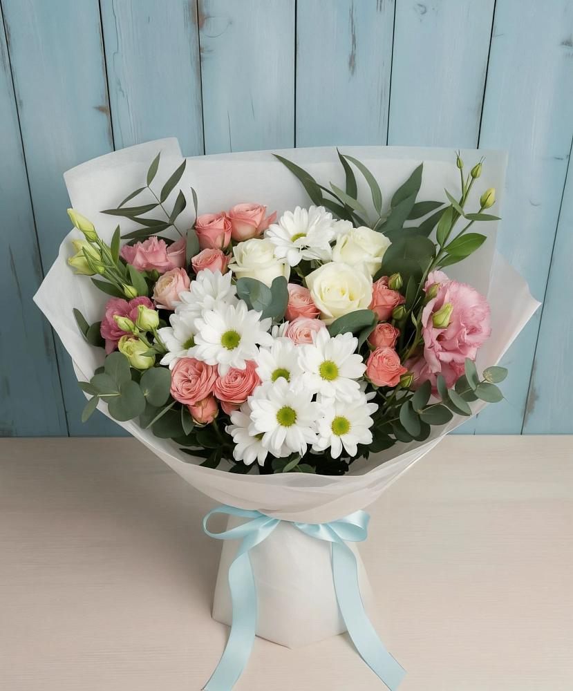 Букет цветов из: Розы, Лизиантусы и Хризантемы в Поныри