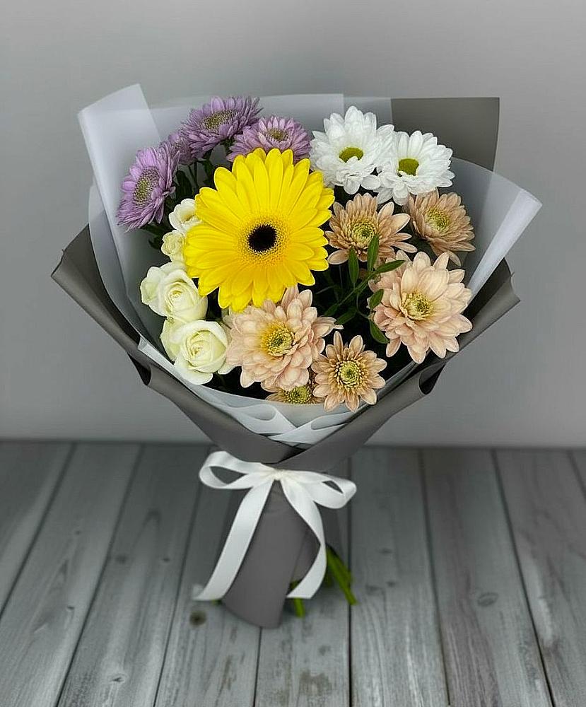 Букет цветов из: Розы, Герберы и Хризантемы в Поныри